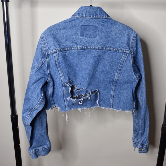 Denim jacket - Picture 2 of 5